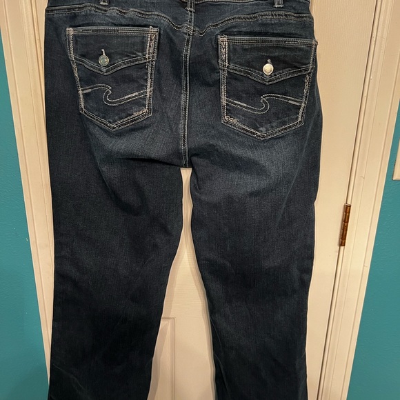 Silver jeans plus Elyse slim boot 18/31 - Picture 2 of 4